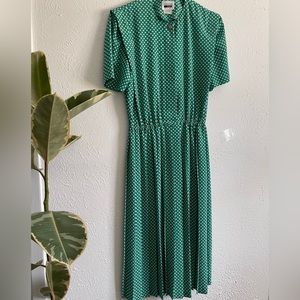 Vintage 80s green & white polka dot Leslie Fay dress